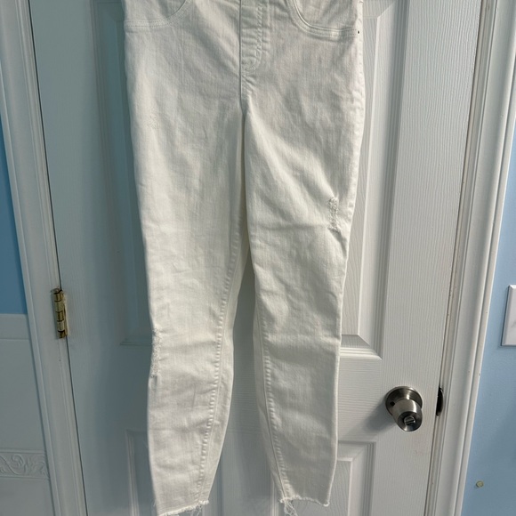 Spanx small white distressed jeans - Picture 2 of 9
